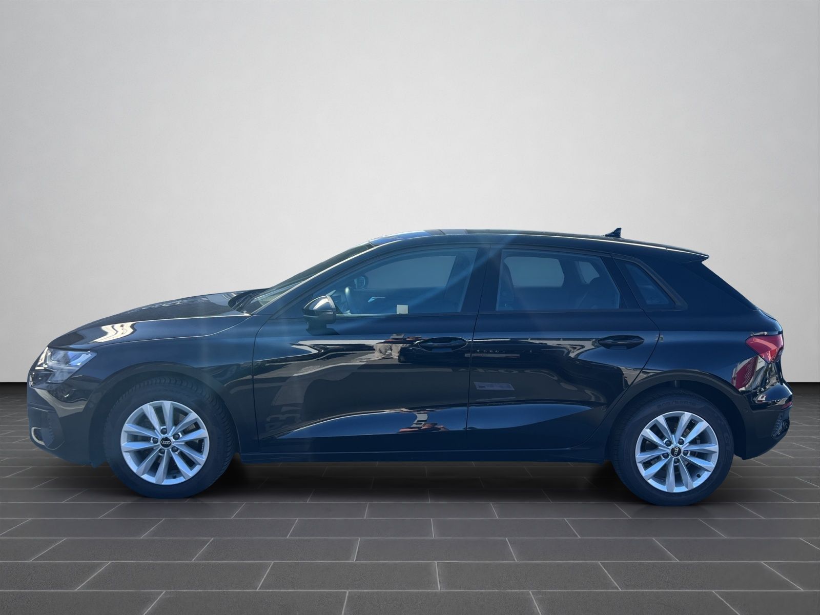 Audi A3 Sportback 30 TFSI S tronic PDC SITZHZG NAVI P