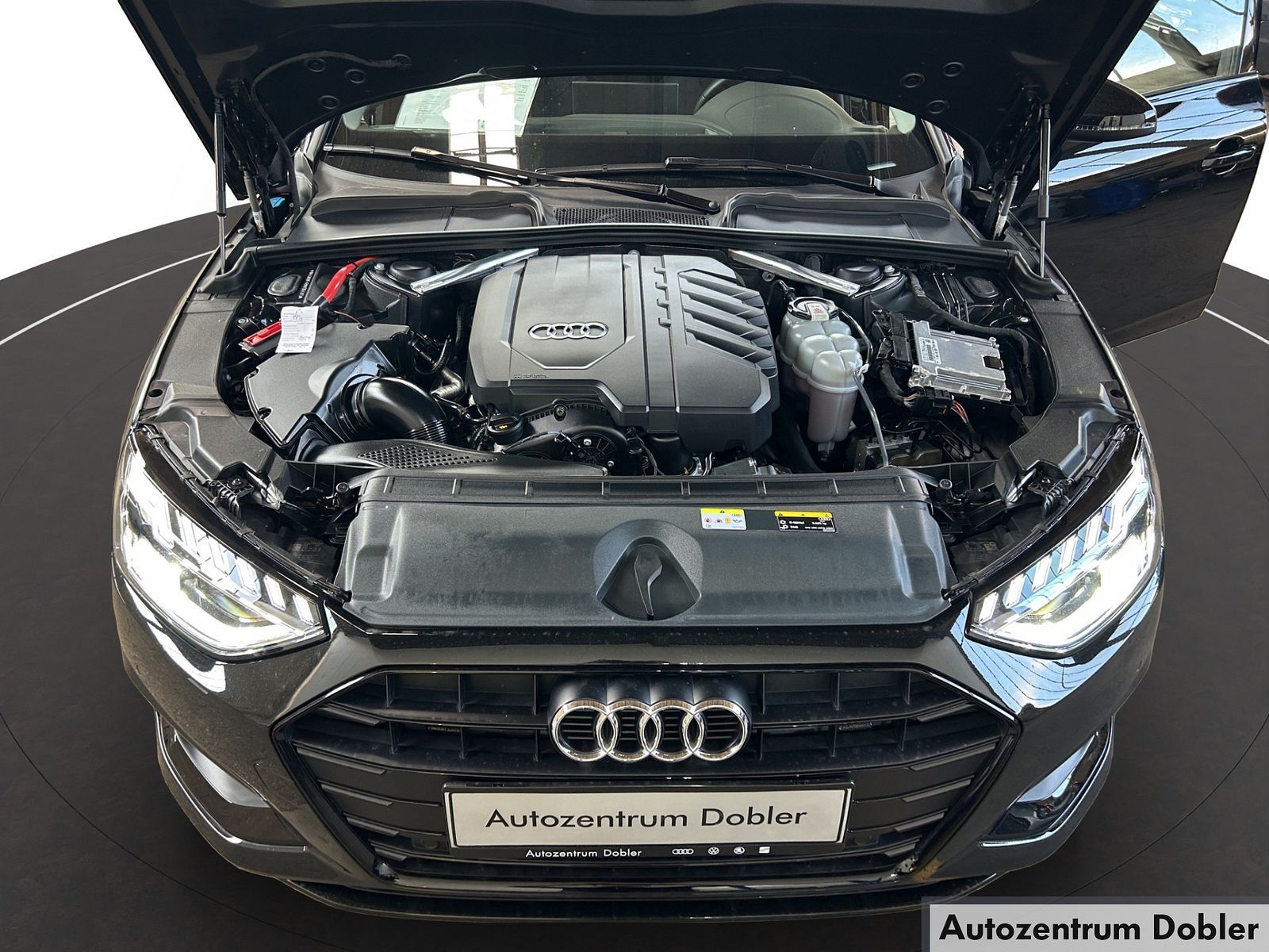 Audi A4 Avant 40 TFSI advanced S-tronic - Samsaru's Car Outlet
