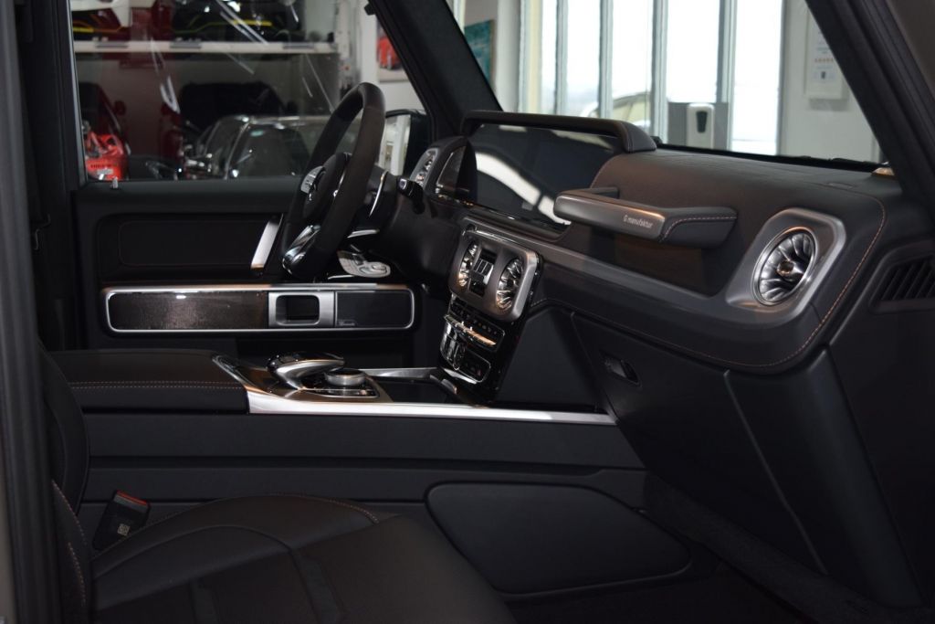 Mercedes-Benz G 63 AMG - Samsaru's Car Outlet