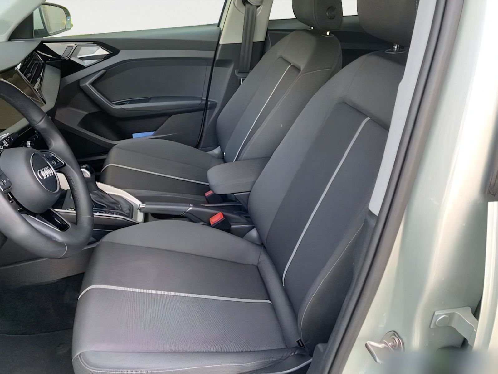 Audi A1 allstreet 30 TFSI S tronic - Samsaru's Car Outlet