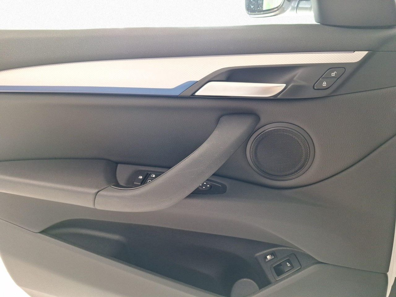 BMW X1 xDrive25e M Sport - Samsaru's Car Outlet