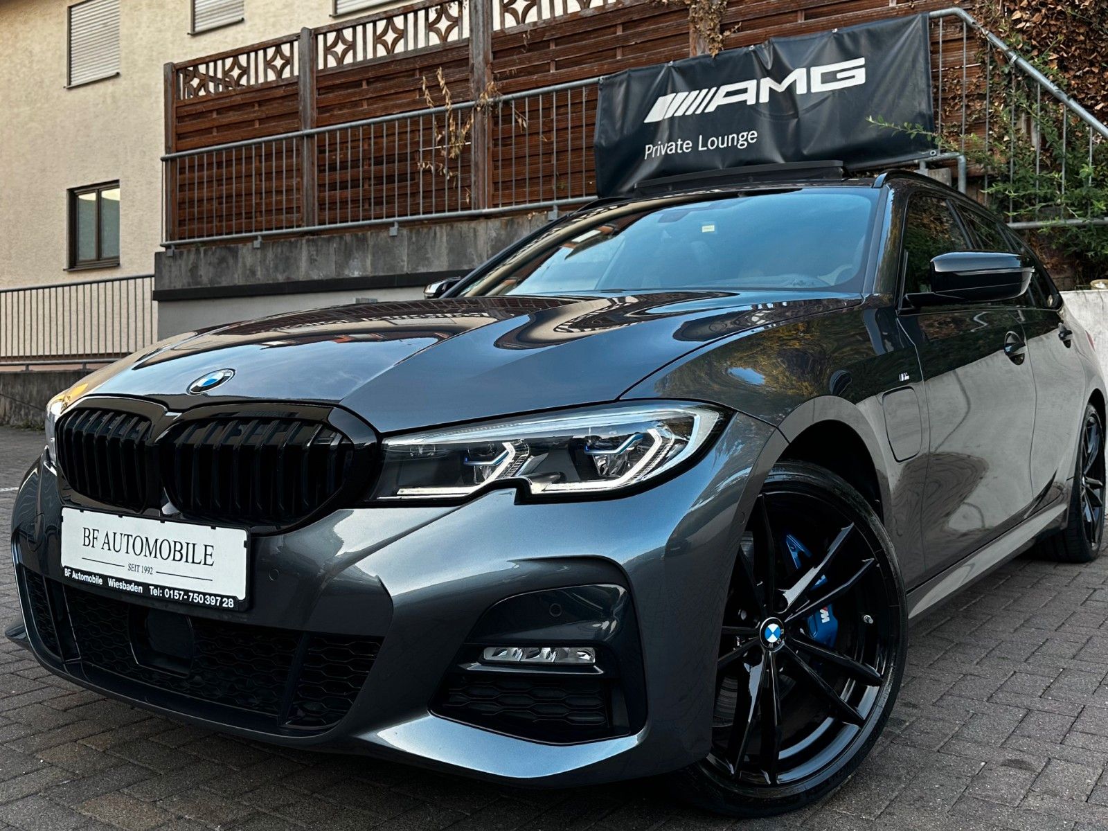 BMW 330e M Sport Shadow - Samsaru's Car Outlet
