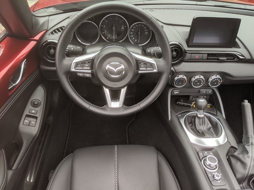 Mazda MX-5 1.5L SKYACTIV-G 132PS 6MT RWD EXKLUSIVE-LIN