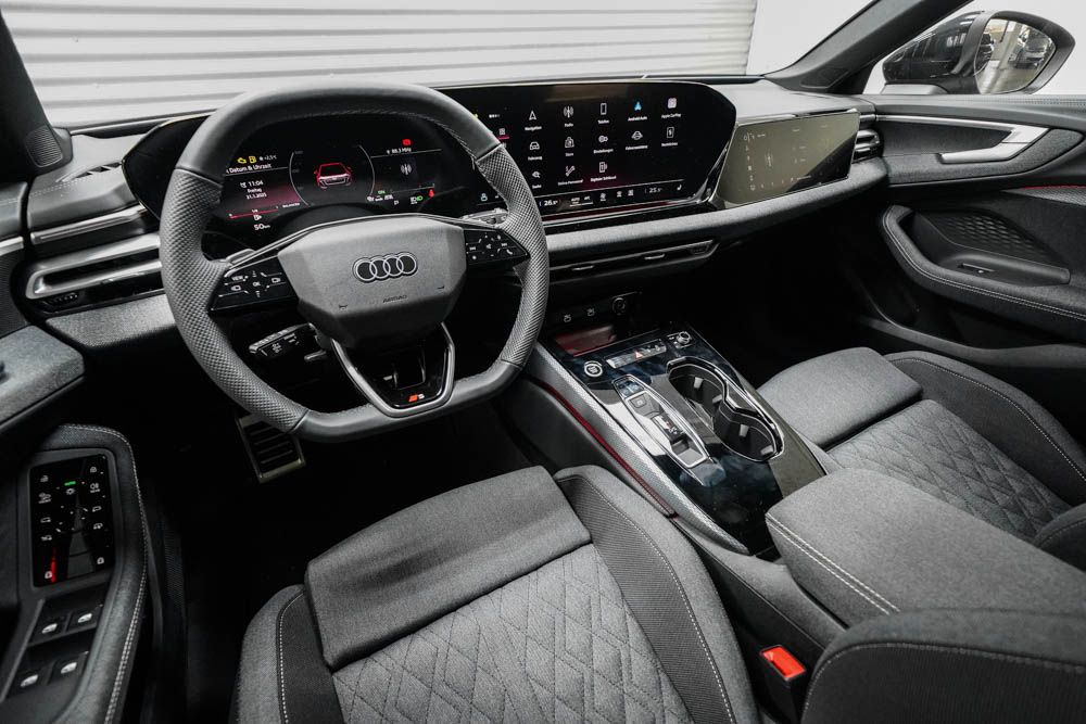 Audi A5 Avant TDI quattro s-tronic S-Line,AHK,B -LAG.