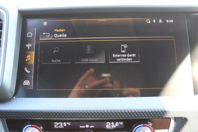 Audi A1 allstreet 35 TFSI S tronic - Samsaru's Car Outlet