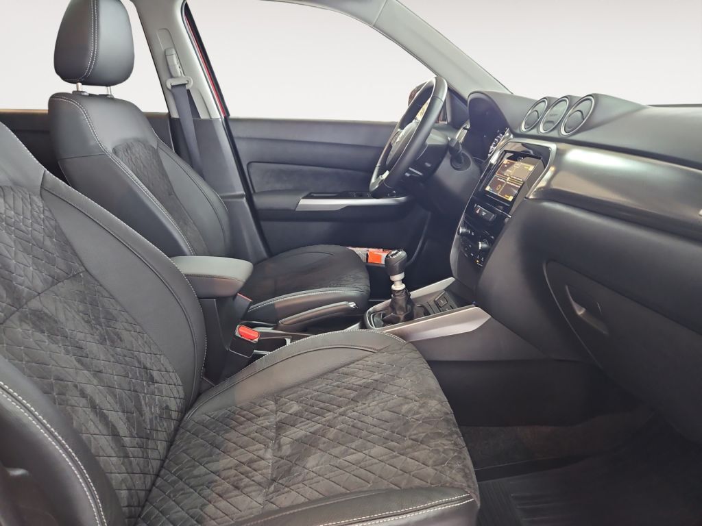 Suzuki Vitara 1.4 Comfort AWD - Samsaru's Car Outlet