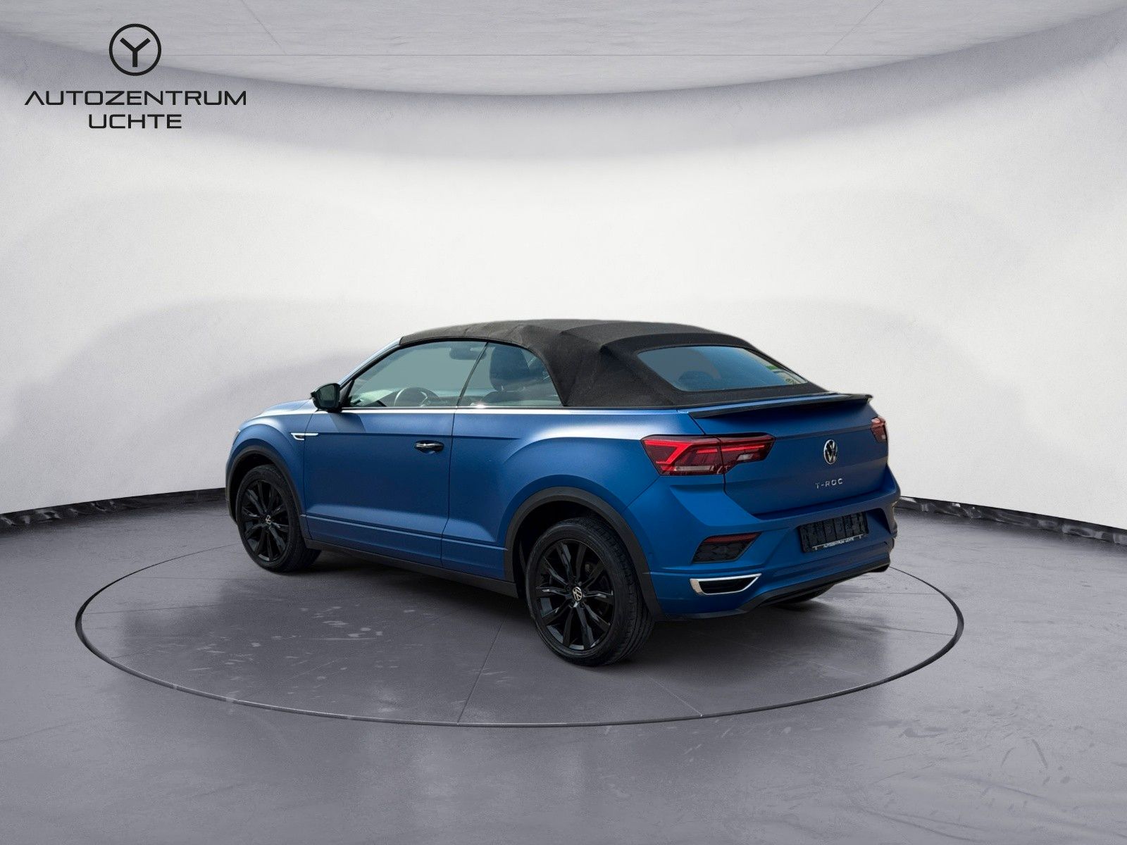 Volkswagen T-Roc R-Line Edition - Samsaru's Car Outlet