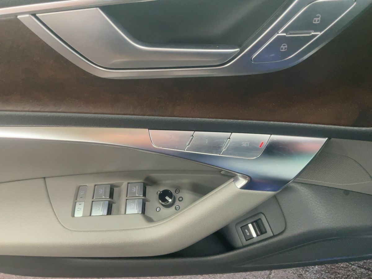 Audi A6 Avant 55 TFSI QU SPORT+ - Samsaru's Car Outlet