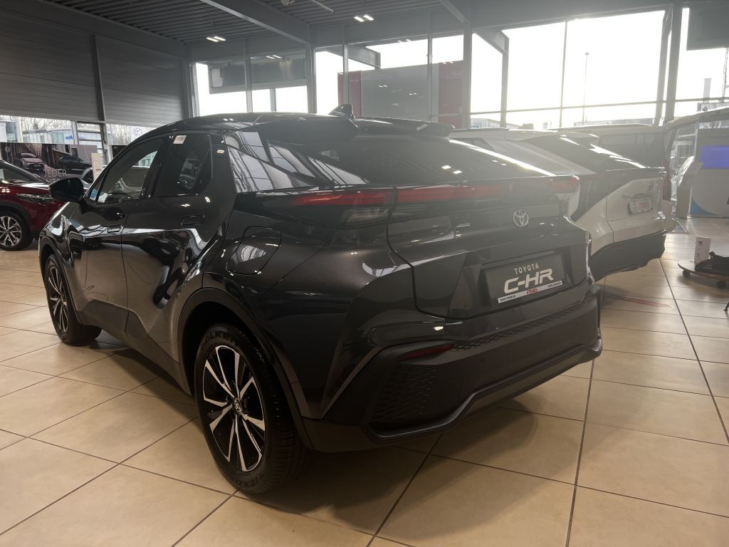 Toyota C-HR 2.0 Plug-in-Hybrid Team Deutschland Technik