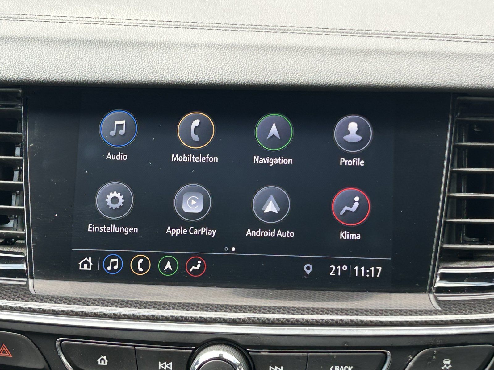 Opel Insignia 2.0 CDTI Business - Samsaru's Car Outlet