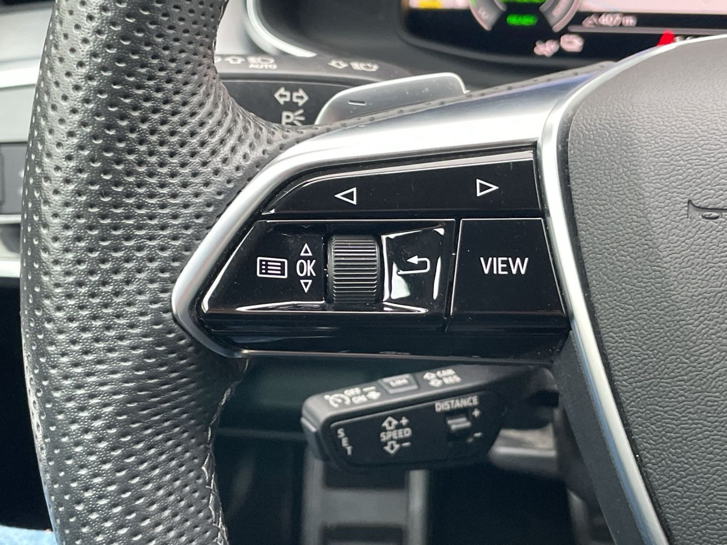 Audi A6 Avant 55 TFSI e quattro S-line Kamera/AHK/ACC