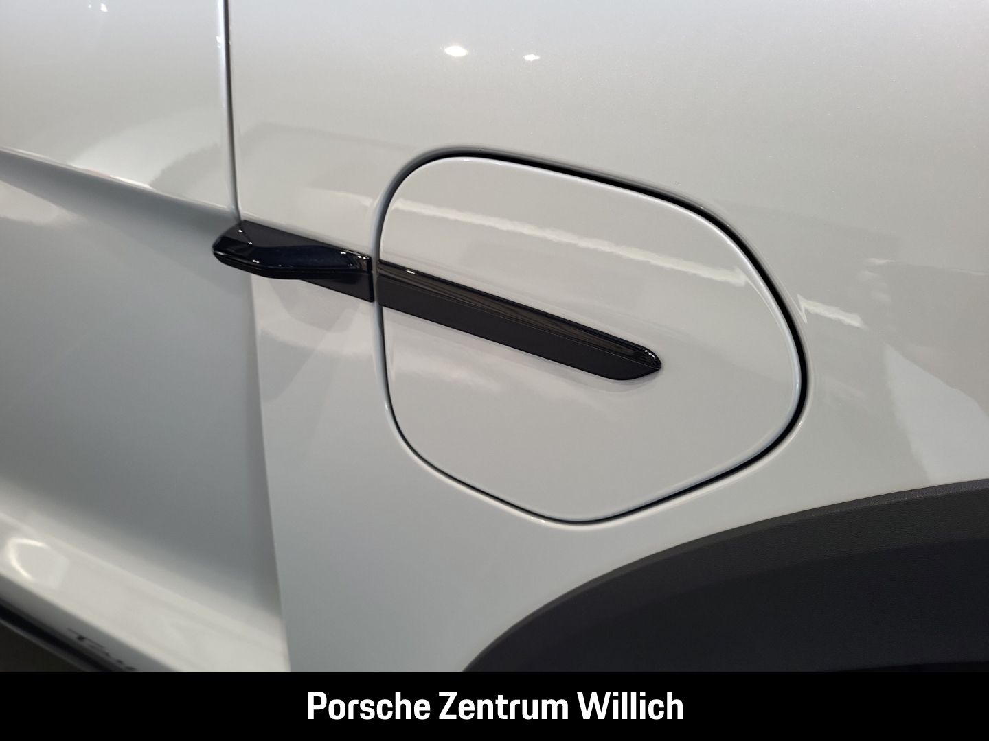 Porsche Taycan 4 Cross Turismo InnoDrive Surround-View