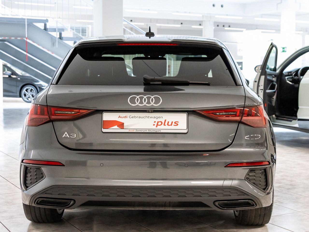 Audi A3 Sportback 35 TFSI S line - Samsaru's Car Outlet