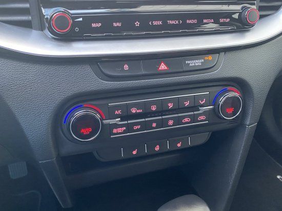 Kia Ceed Sportswagon 1.6 GDI DCT Plug-in Hybrid - Samsaru's Car Outlet