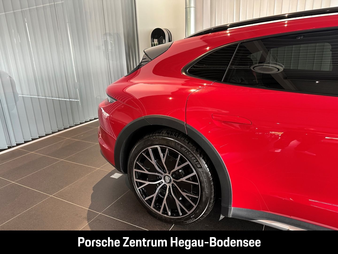 Porsche Taycan 4 Cross Turismo/Komfortsitze/BOSE/PDLS Pl