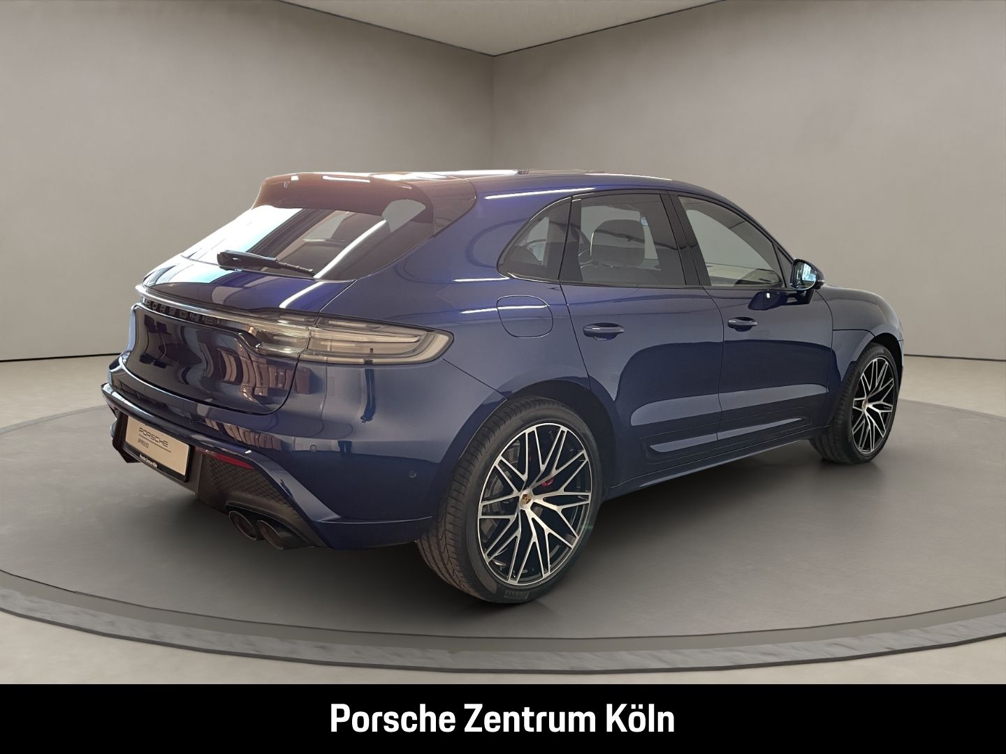 Porsche Macan GTS - Samsaru's Car Outlet