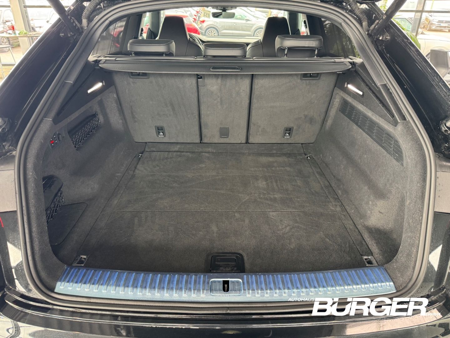 Audi Q8 50 TDI quattro S Line Laserlicht Pano AHK Air