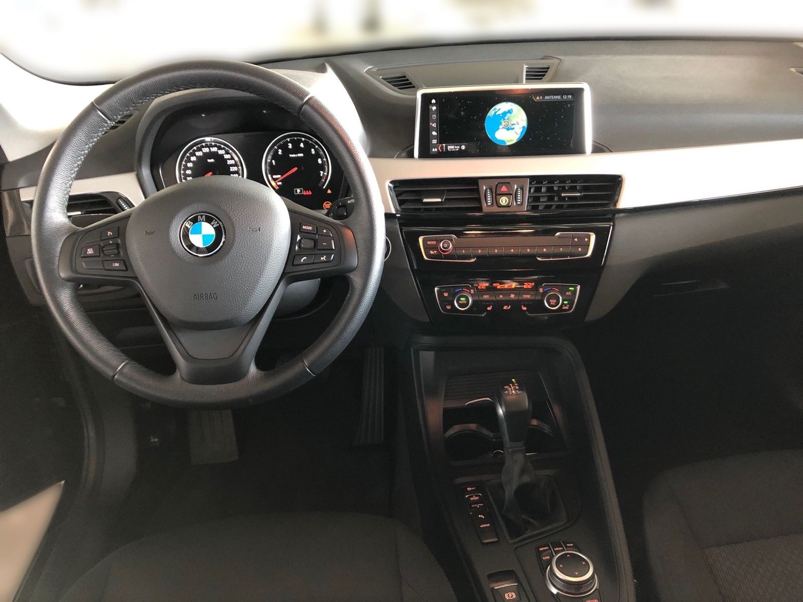 BMW X1 xDrive25e Advantage - Samsaru's Car Outlet