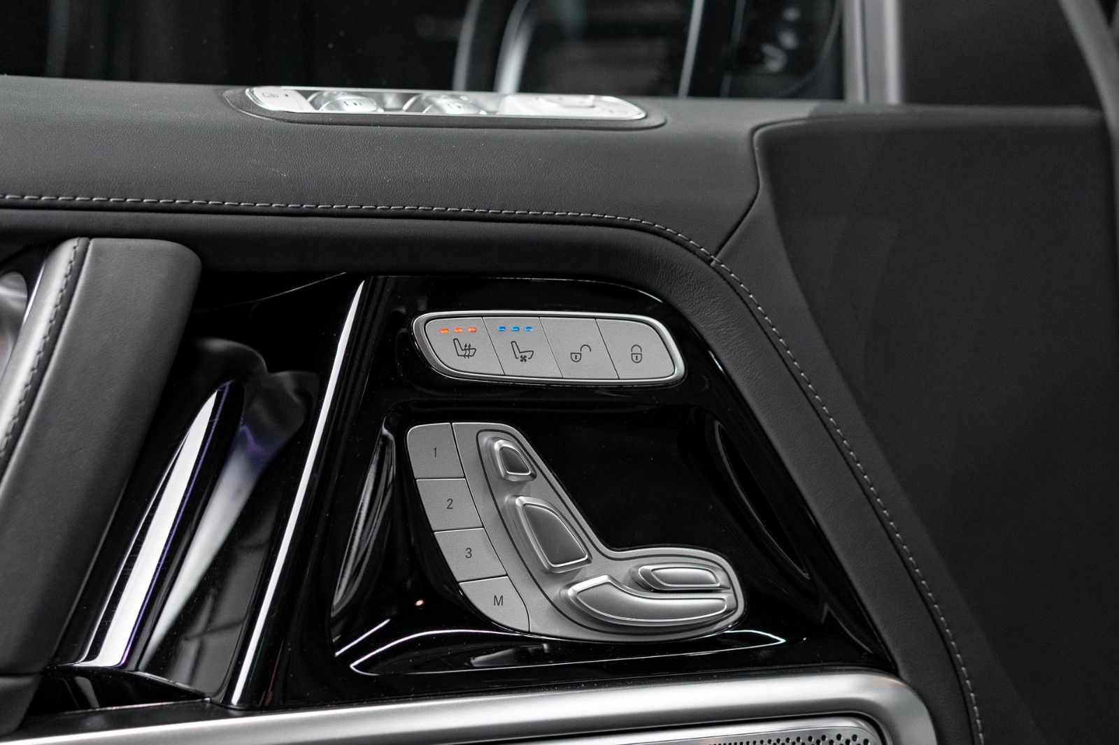 Mercedes-Benz G 63 AMG - Samsaru's Car Outlet