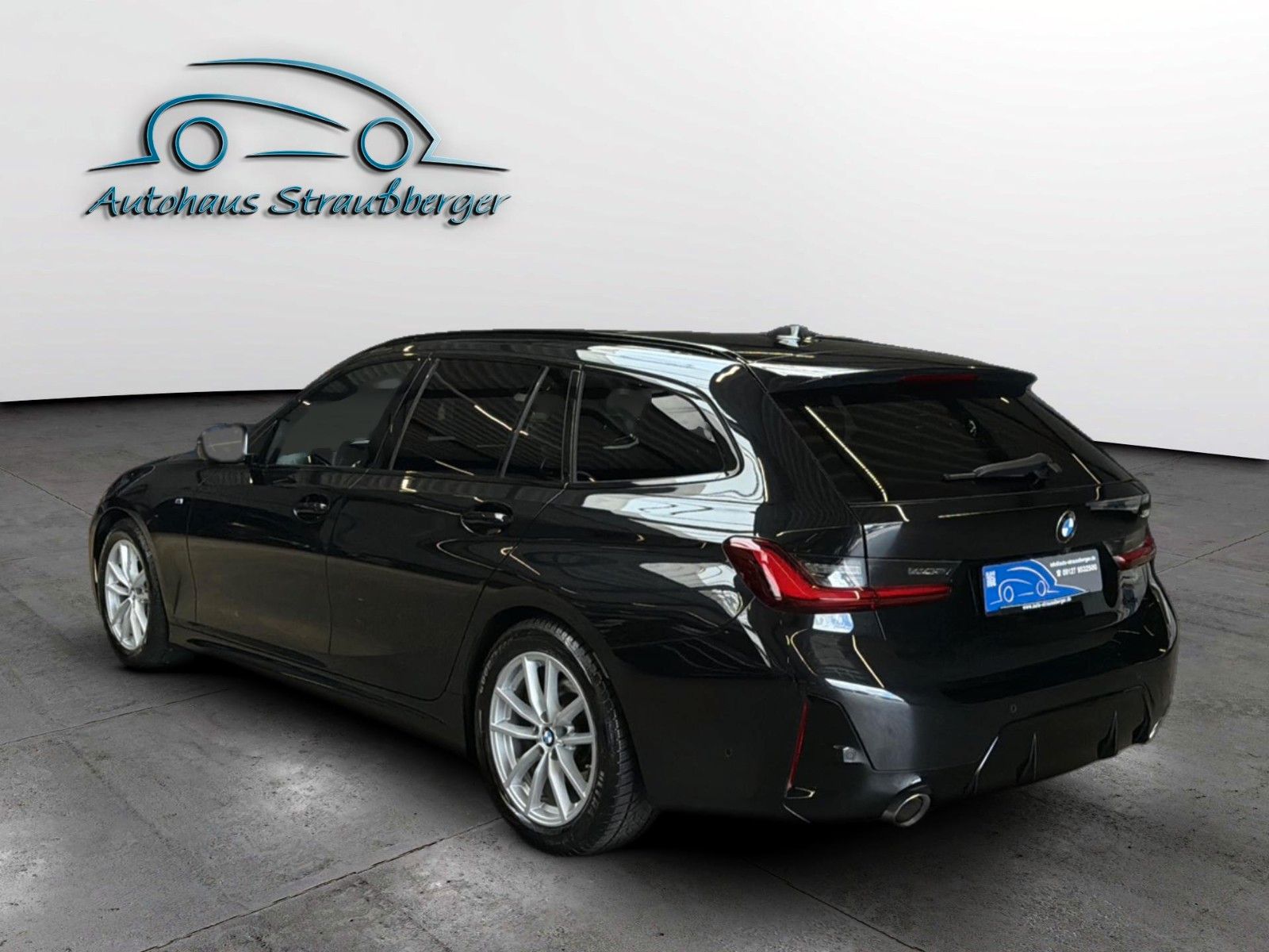 BMW 318i Touring M Sport HUD AHK PANO 360° KZU QI