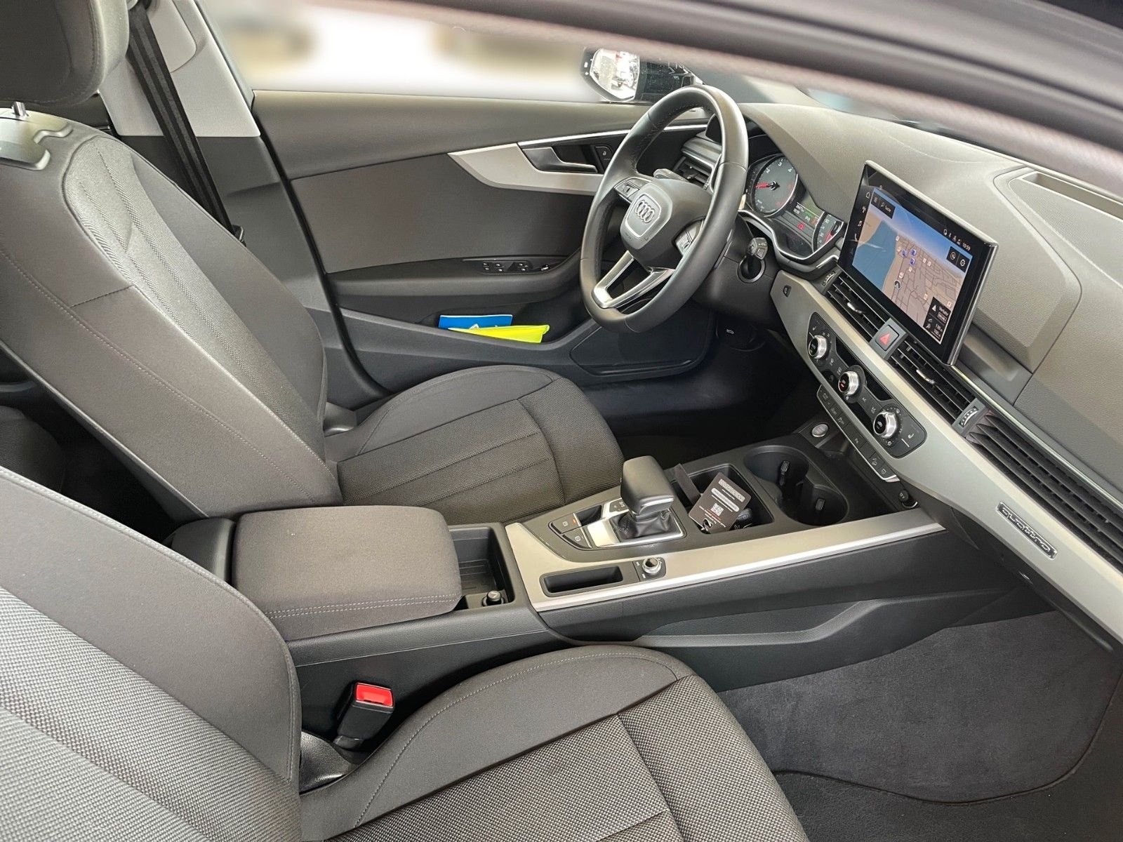 Audi A4 Allroad q 40 TDI+Navi+LED+AHK+Sitzh+Kamera+