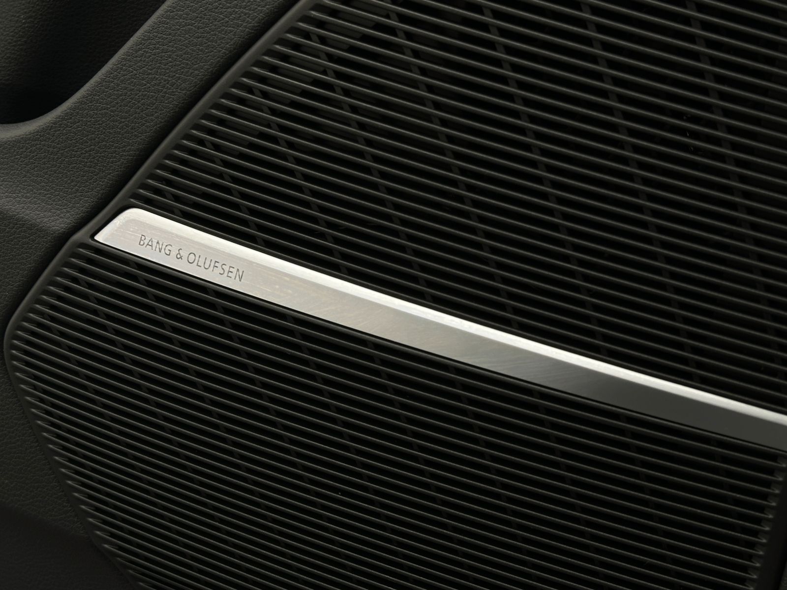 Audi Q7 50 TDI quattro +S-LINE+PANO+B&O+360+RAUTE+AHK