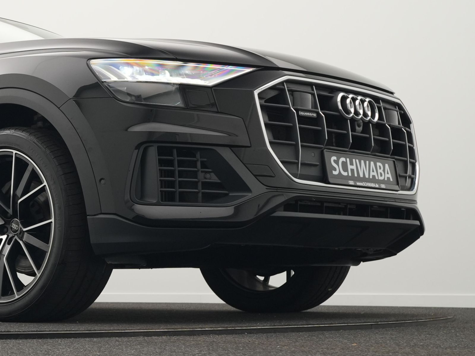 Audi Q8 55 TFSI quattro tiptronic 2x S line