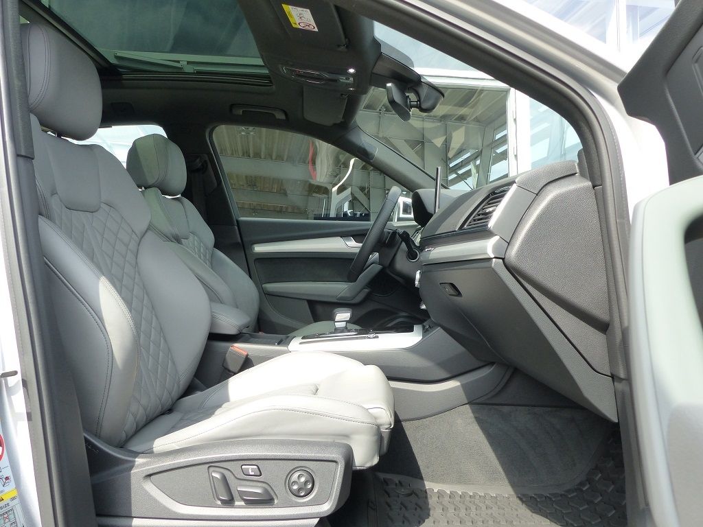 Audi Q5 50 TDI quattro Tiptronic Advanced - Samsaru's Car Outlet