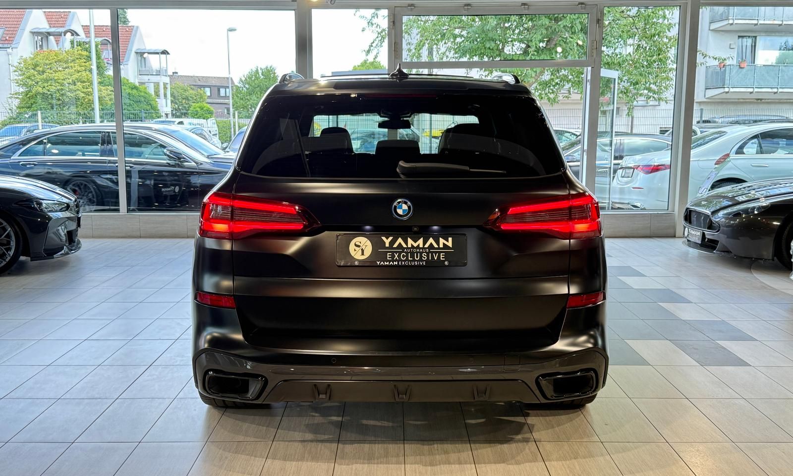 BMW X5 xDrive 45 e M Sport*Pano-Sky*Massage*B&W*TV