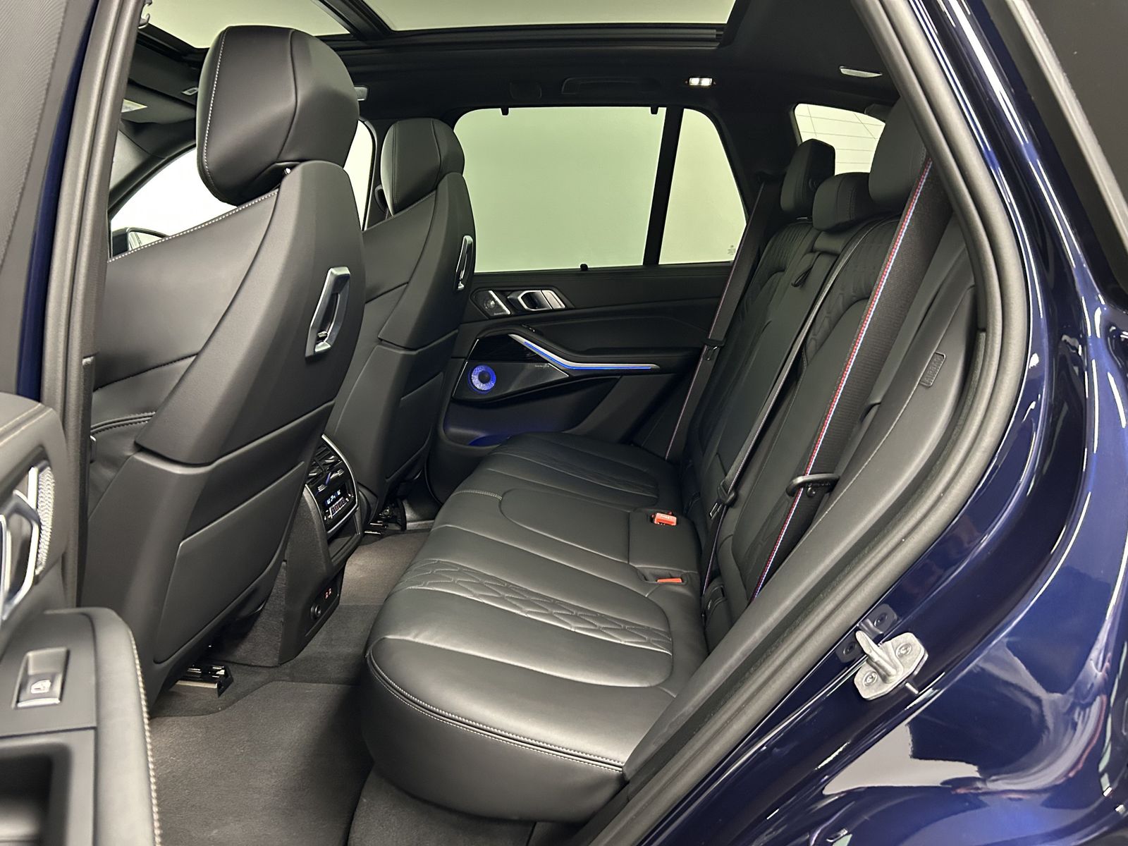 BMW X5 xDrive40d M Sportpaket Pro B&W Pano. AHK DAB
