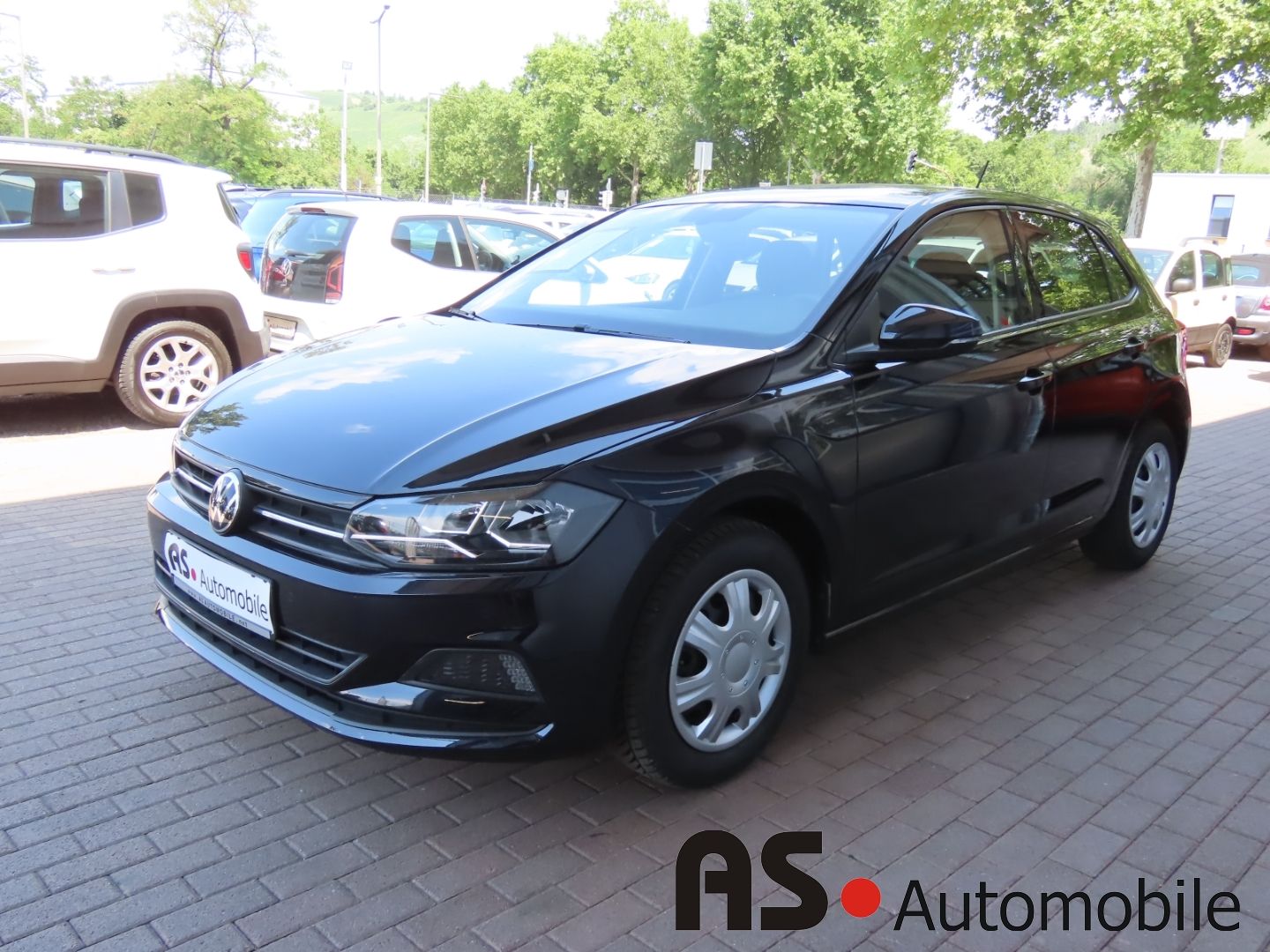 Volkswagen Polo VI 1.0 TSI - Samsaru's Car Outlet