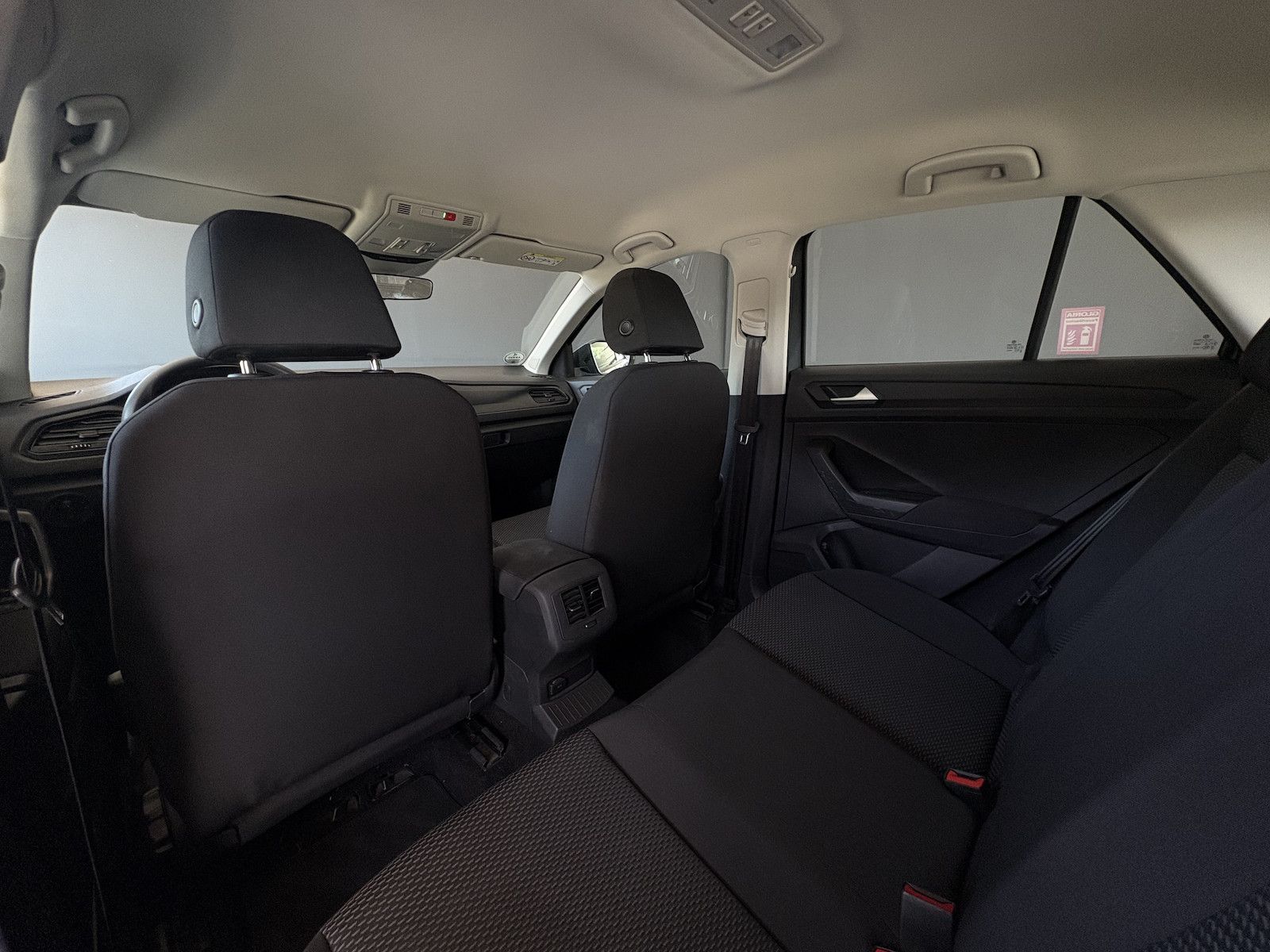 Volkswagen T-Roc 2.0 TDI - Samsaru's Car Outlet
