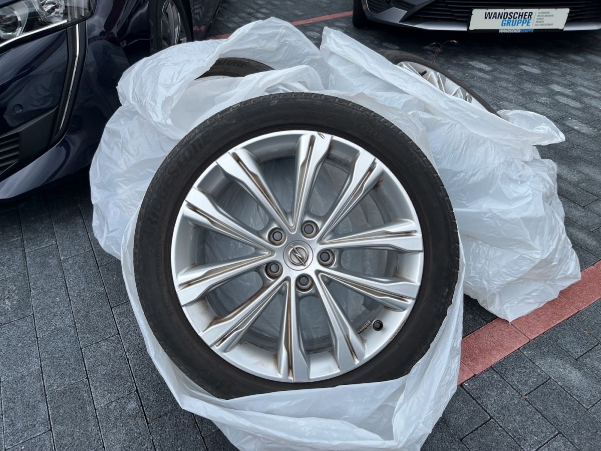 Opel Insignia ST Business Elegance - Samsaru's Car Outlet