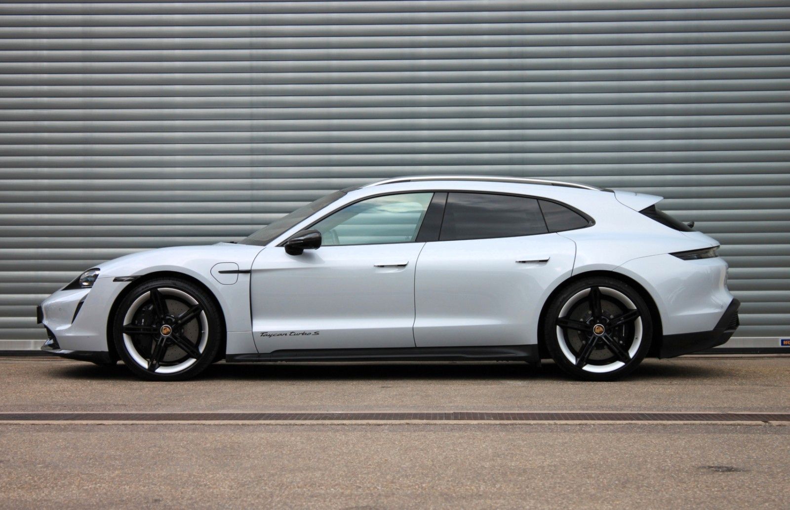 Porsche Taycan Sport Turismo Turbo S