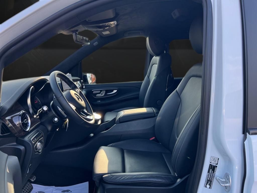 Mercedes-Benz V 300 d EXCLUSIVE EDITION AMG - Samsaru's Car Outlet