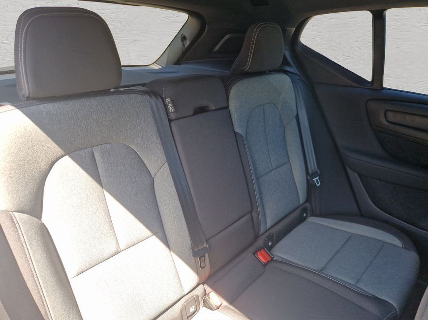 Volvo XC40 B3 Core - Samsaru's Car Outlet
