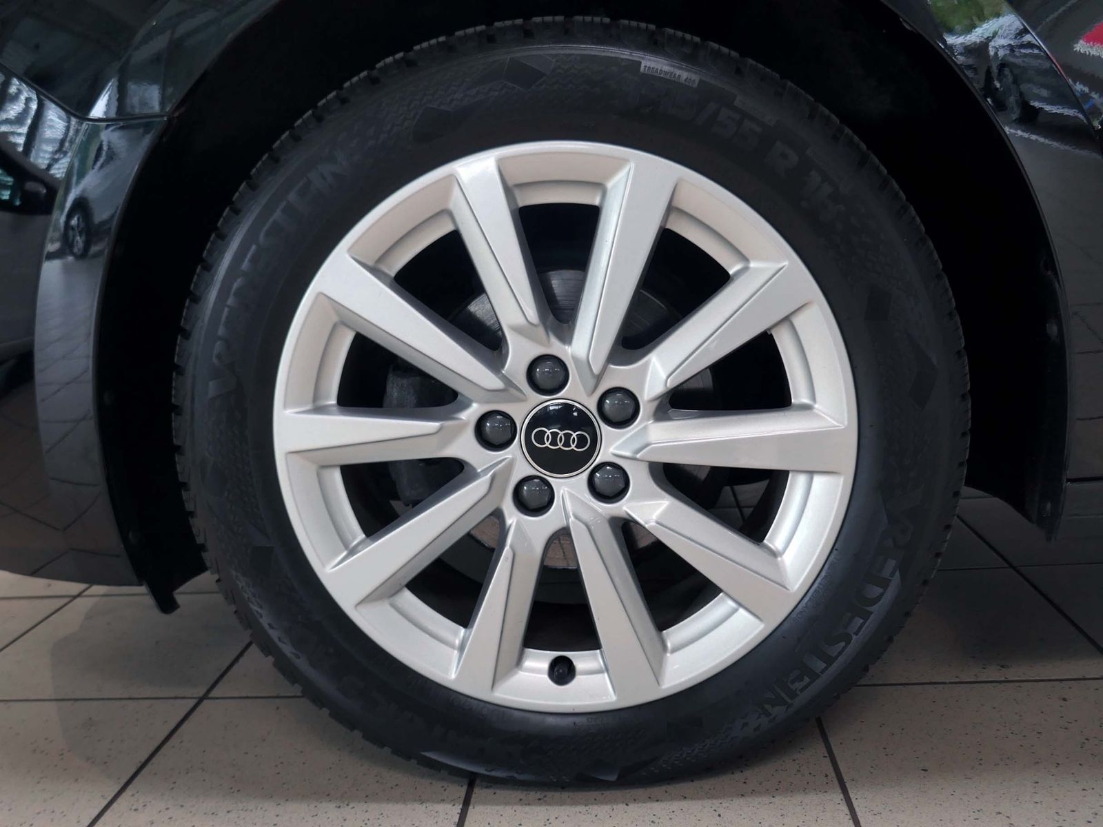 Audi A1 25 Spb. 1.0 TFSI S-tronic | RFK GRA Navi