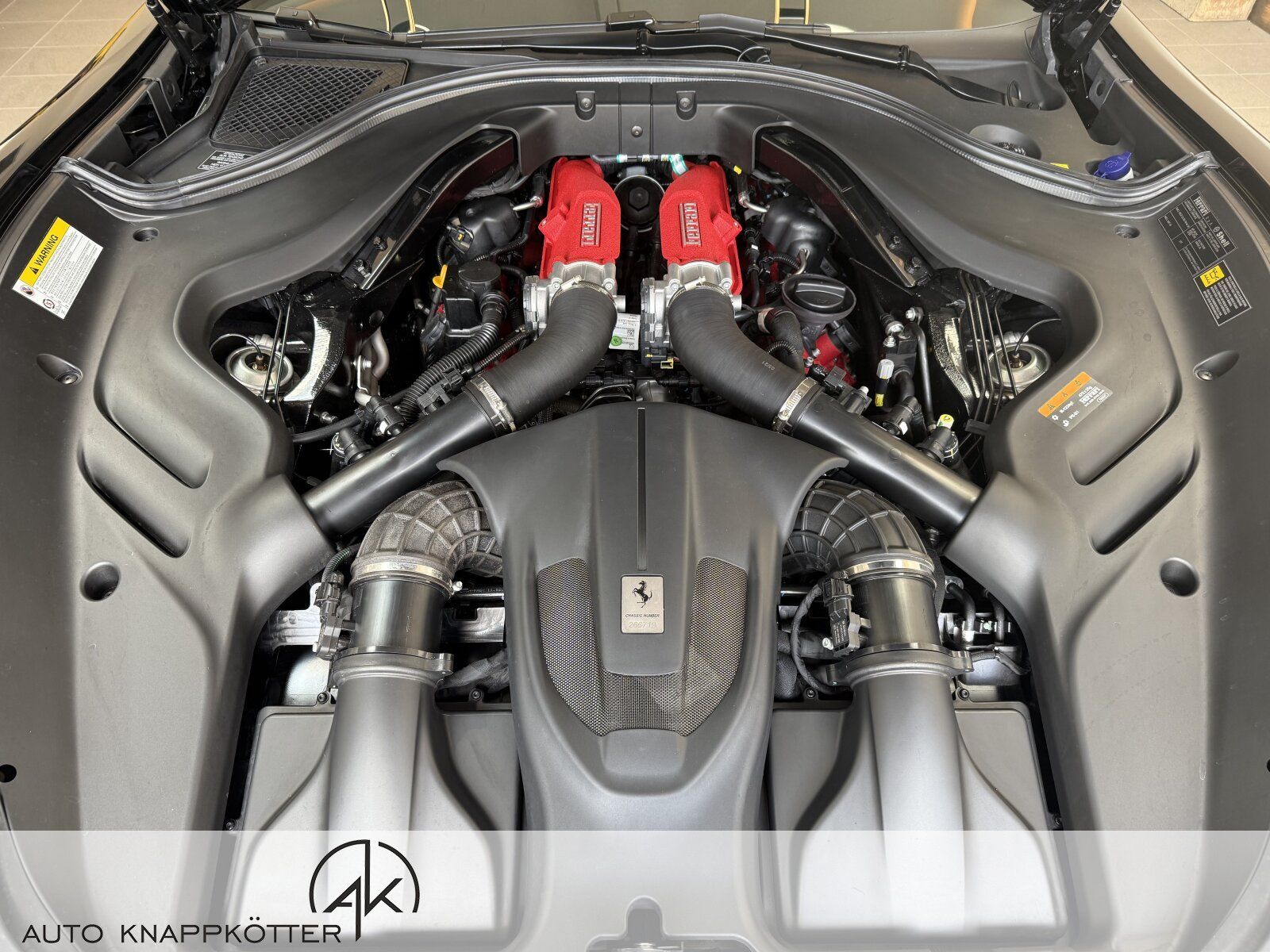 Ferrari Roma/ 1. Hand/ Keramik Scheckheft/ Klima