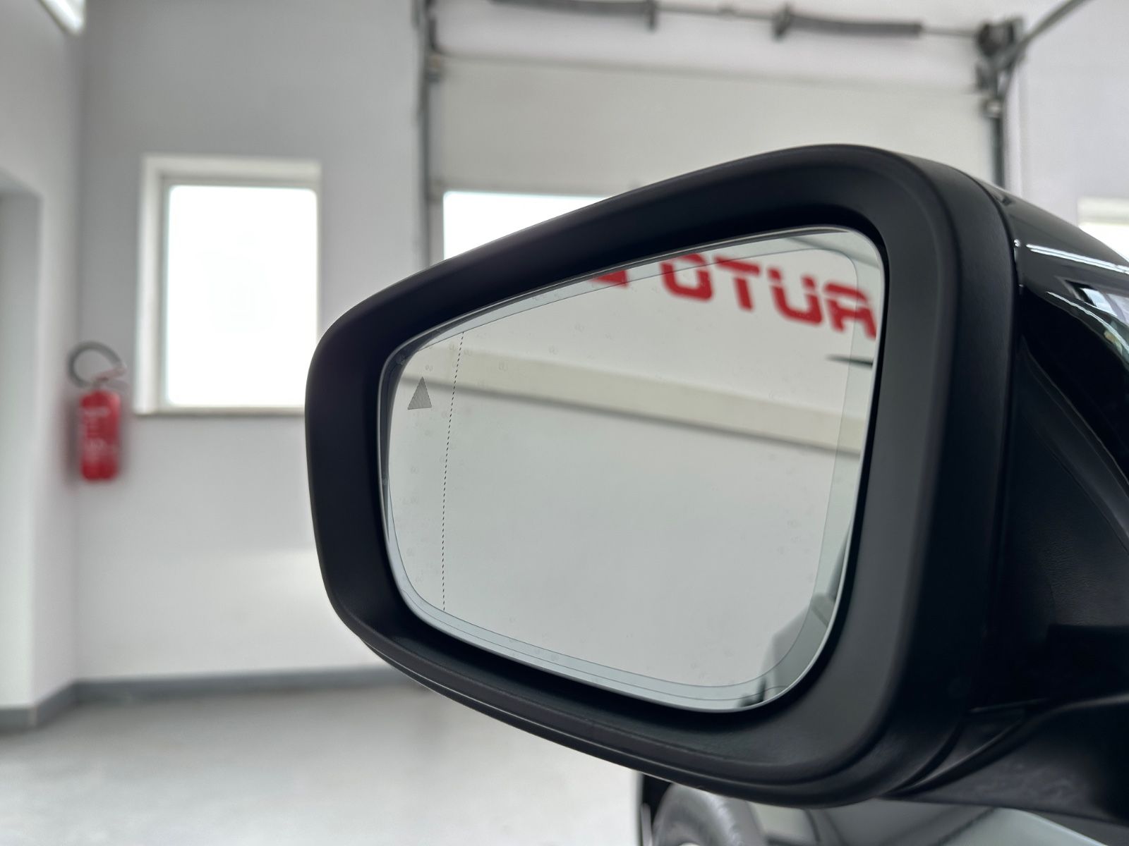BMW 320 d Touring - Samsaru's Car Outlet
