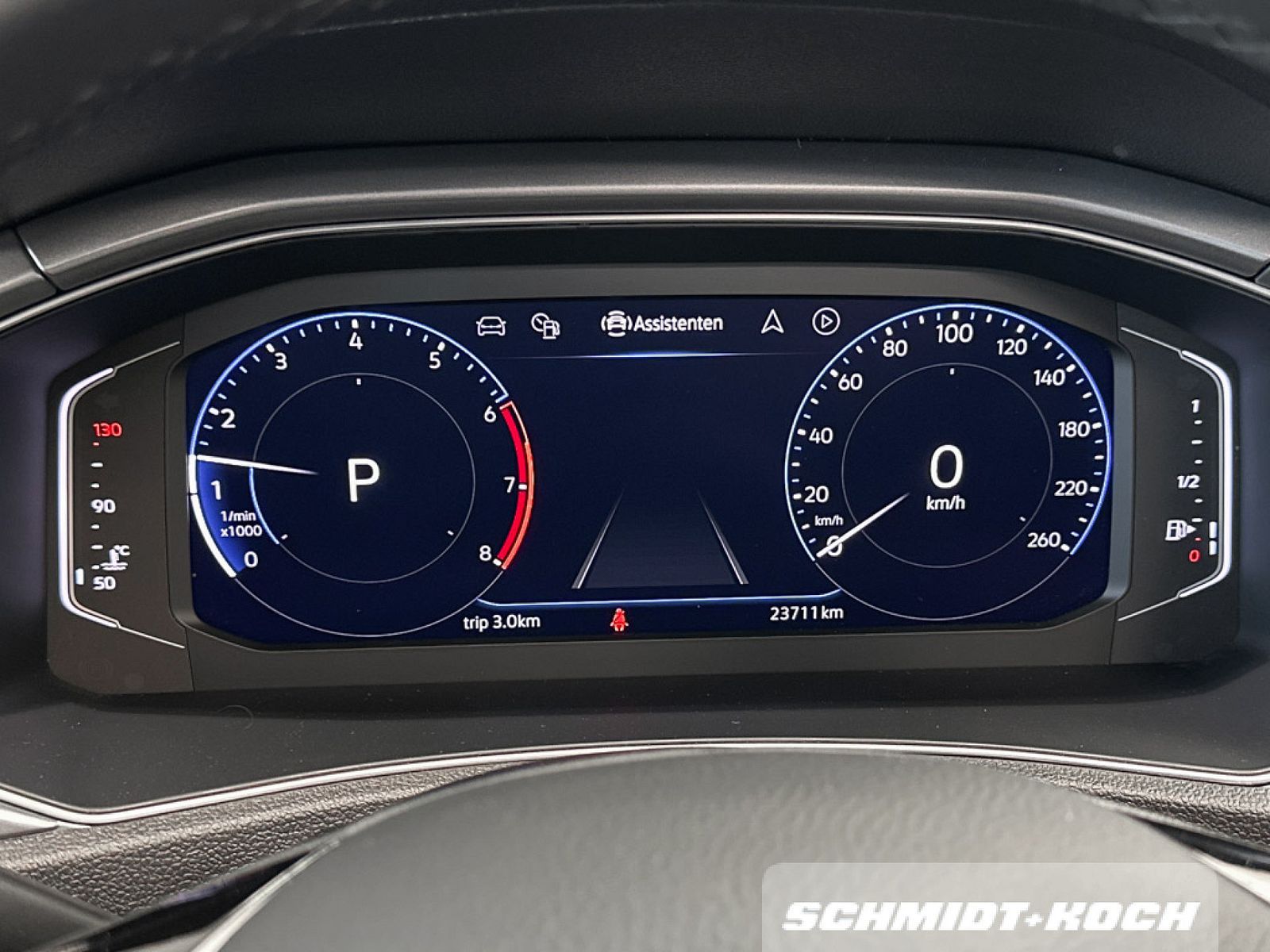 Volkswagen T-Roc 1.5 TSI R-LINE - Samsaru's Car Outlet