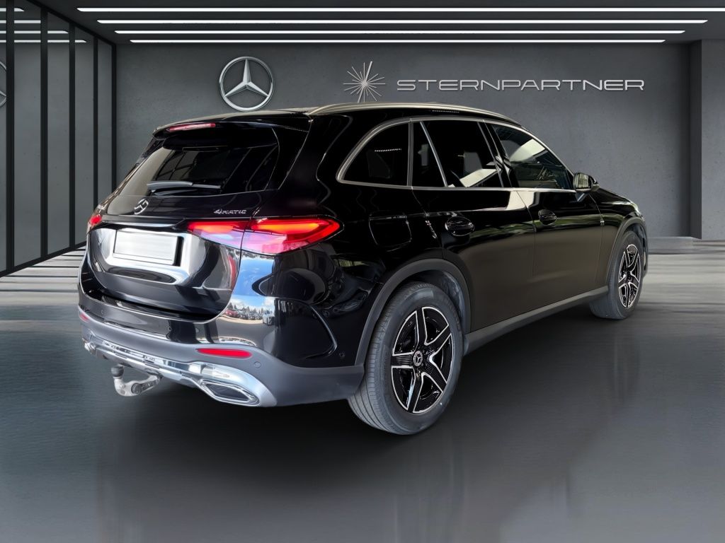 Mercedes-Benz GLC 220 d 4M AMG+PANO+KAMERA+AHK+MEMORY+DISTR.