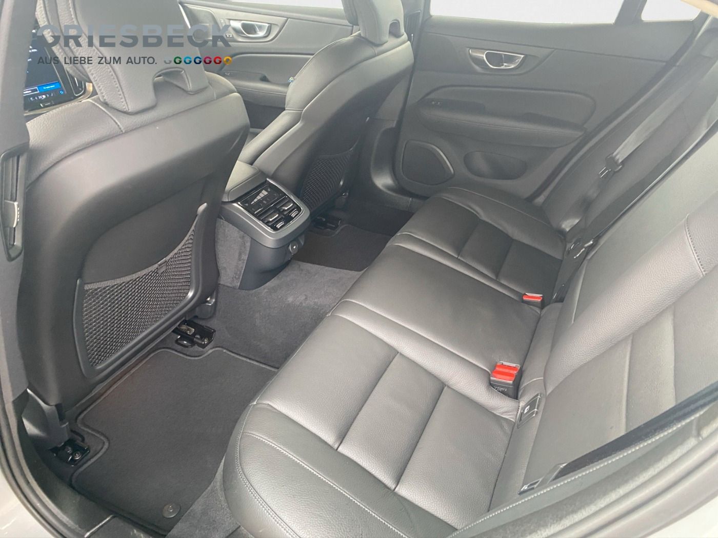 Volvo S60 B5 Ultimate Dark AWD*FLA*ACC*HUD*