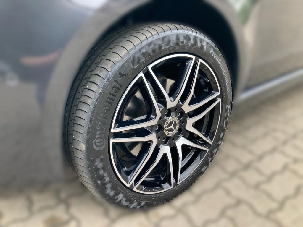 Mercedes-Benz V 220 d Edition Lang 4M AMG - Samsaru's Car Outlet