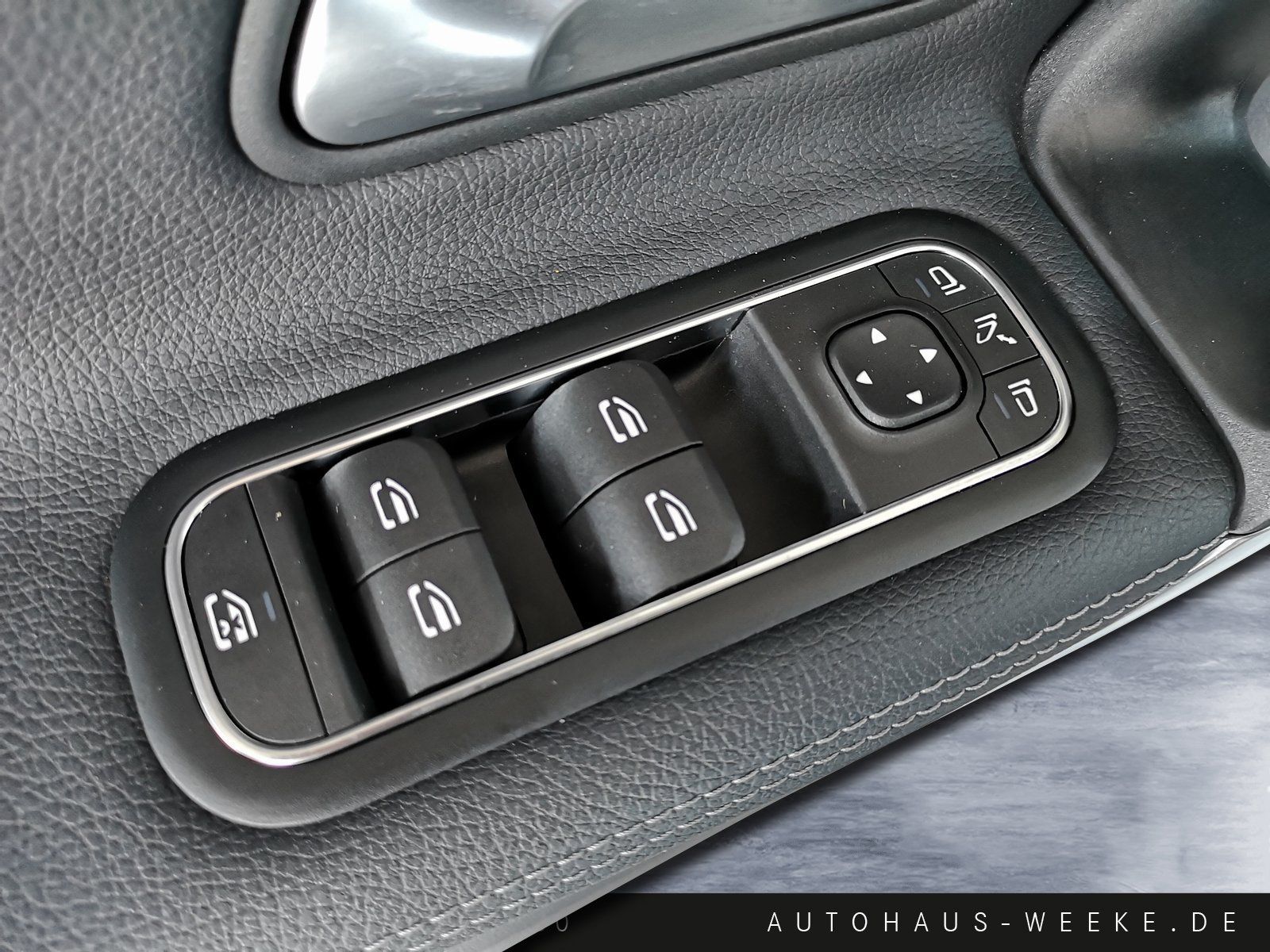 Mercedes-Benz A 180 Progressive LINE - Samsaru's Car Outlet