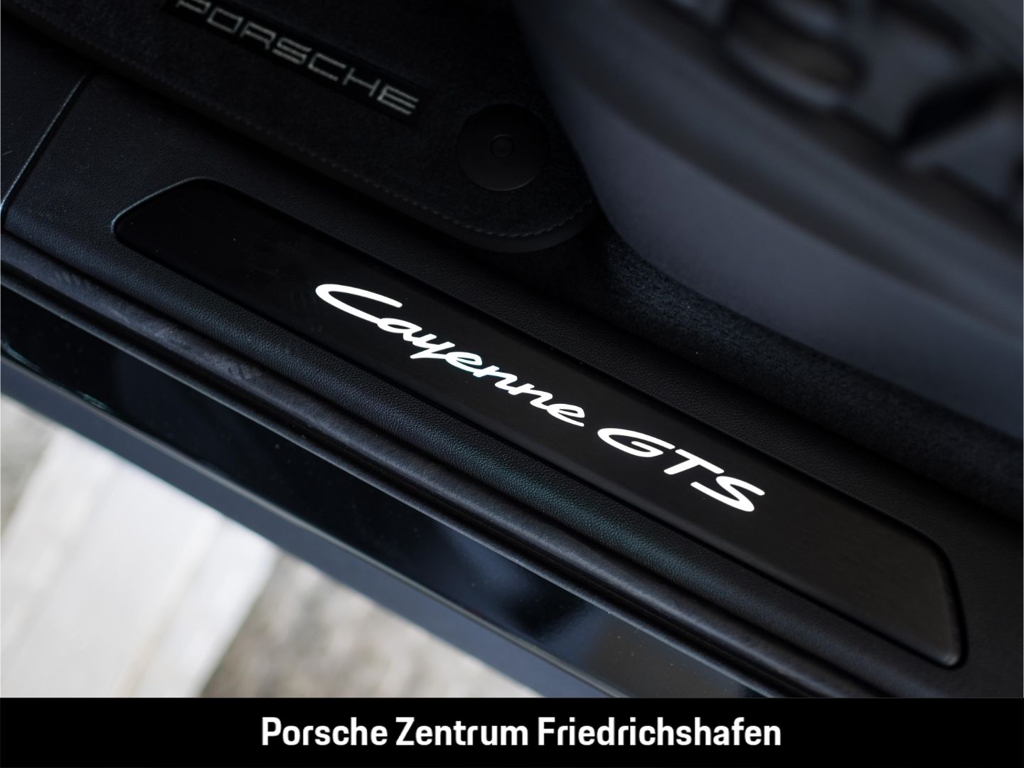Porsche Cayenne GTS HA-Lenkung InnoDrive Head-Up BOSE