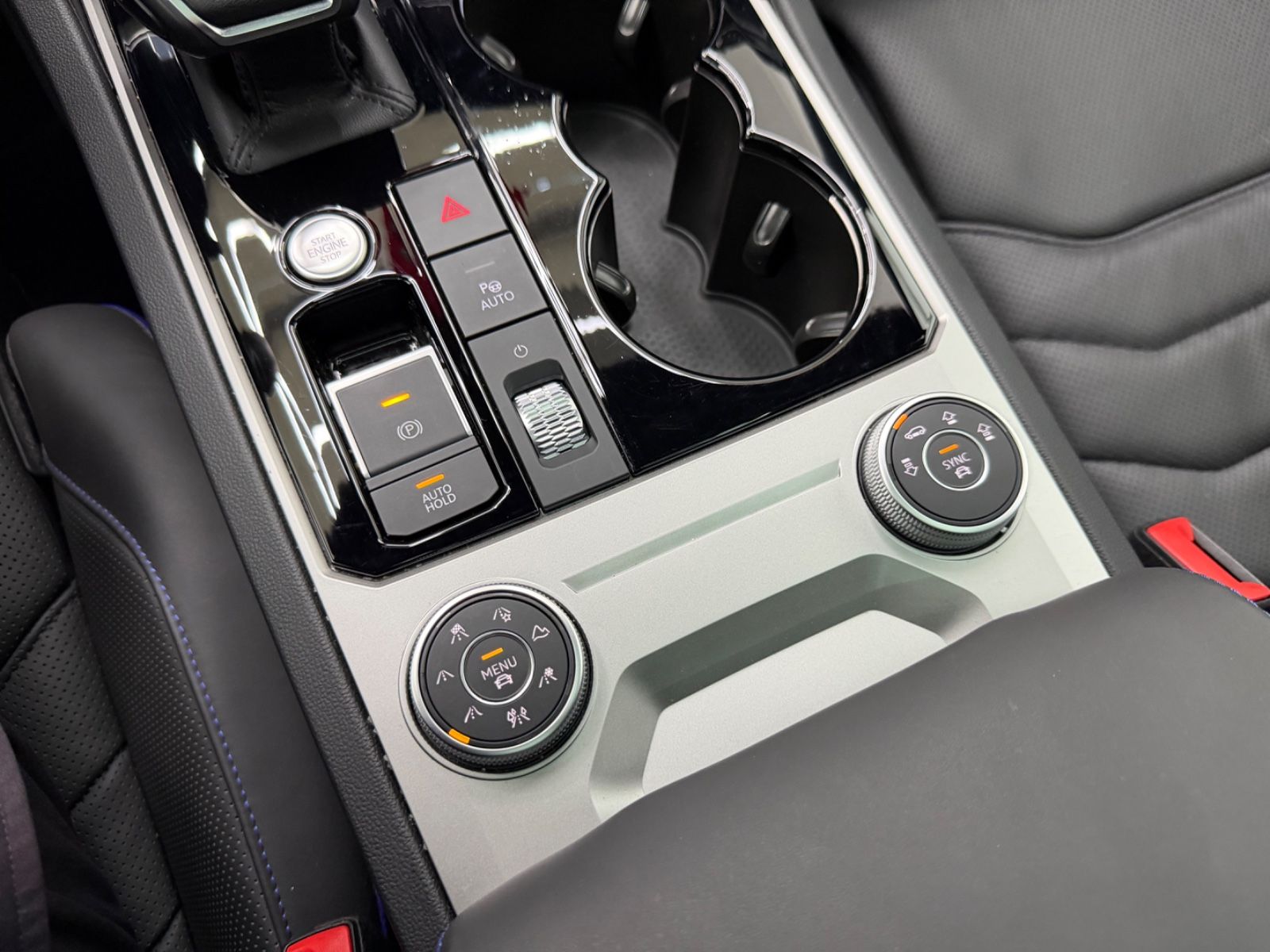 Volkswagen Touareg R 4Motion eHybrid+MATRIX+PANO+HEAD-UP+