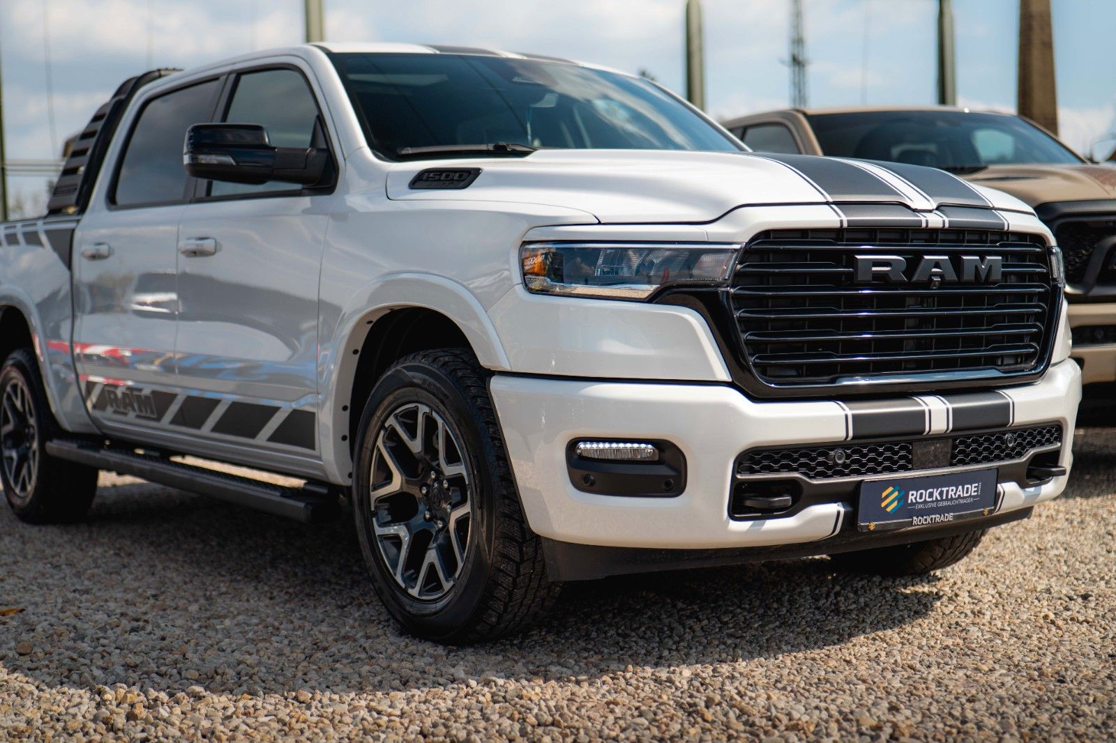 Dodge RAM 3.0 MY 25 TWIN TURBO LARAMIE Night Pano ACC
