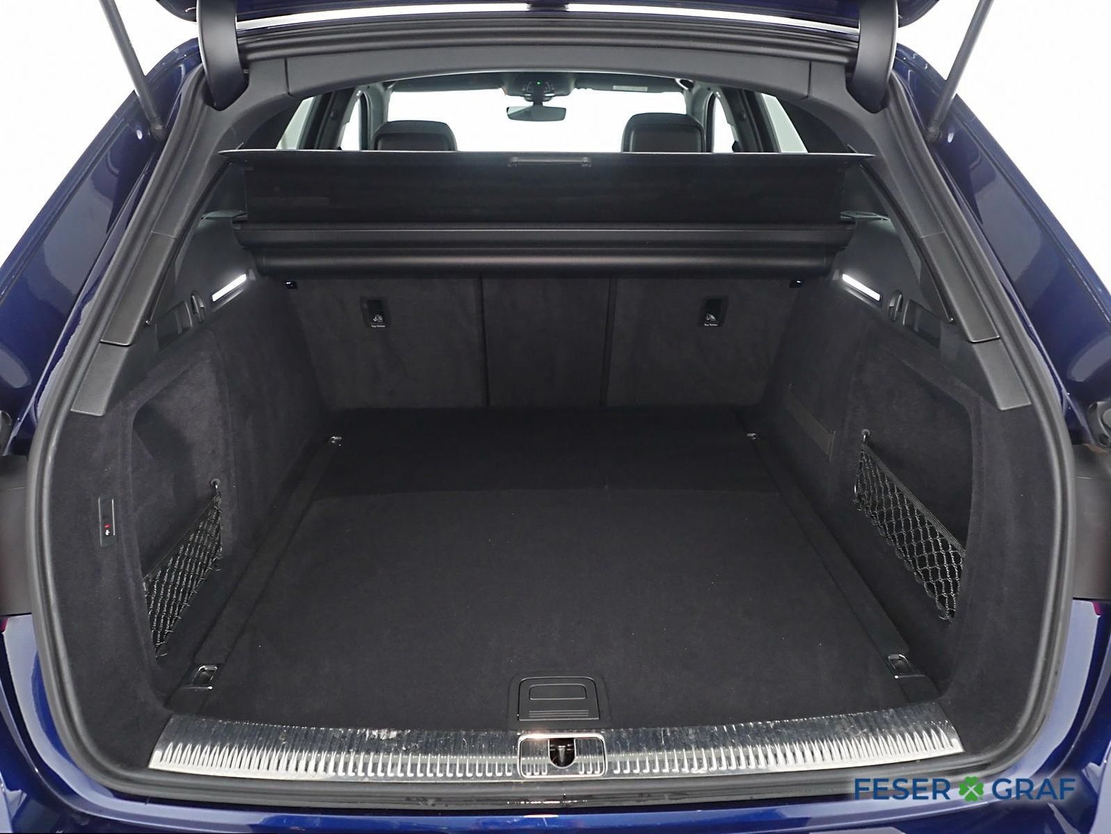 Audi A4 Avant 35 TDI S tronic - Samsaru's Car Outlet