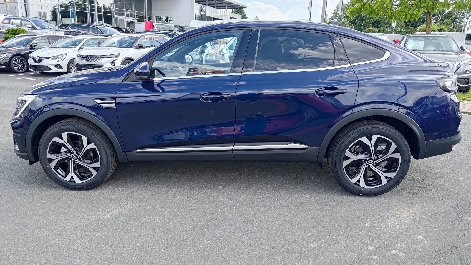 Renault Arkana Techno Mild Hybrid - Samsaru's Car Outlet