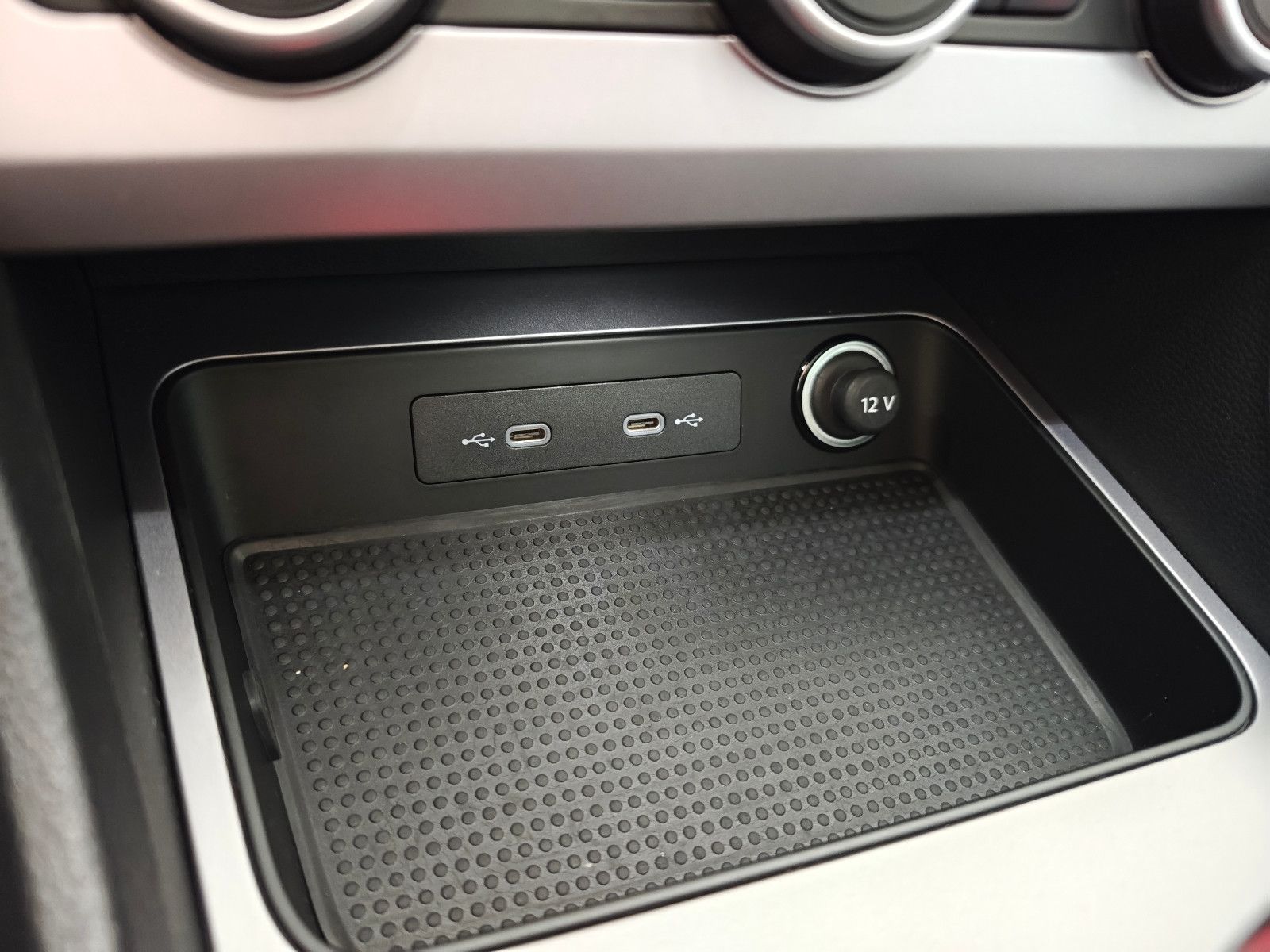 Seat Ateca FR 2.0TDI DSG AHK|ACC|FullLink|Kam